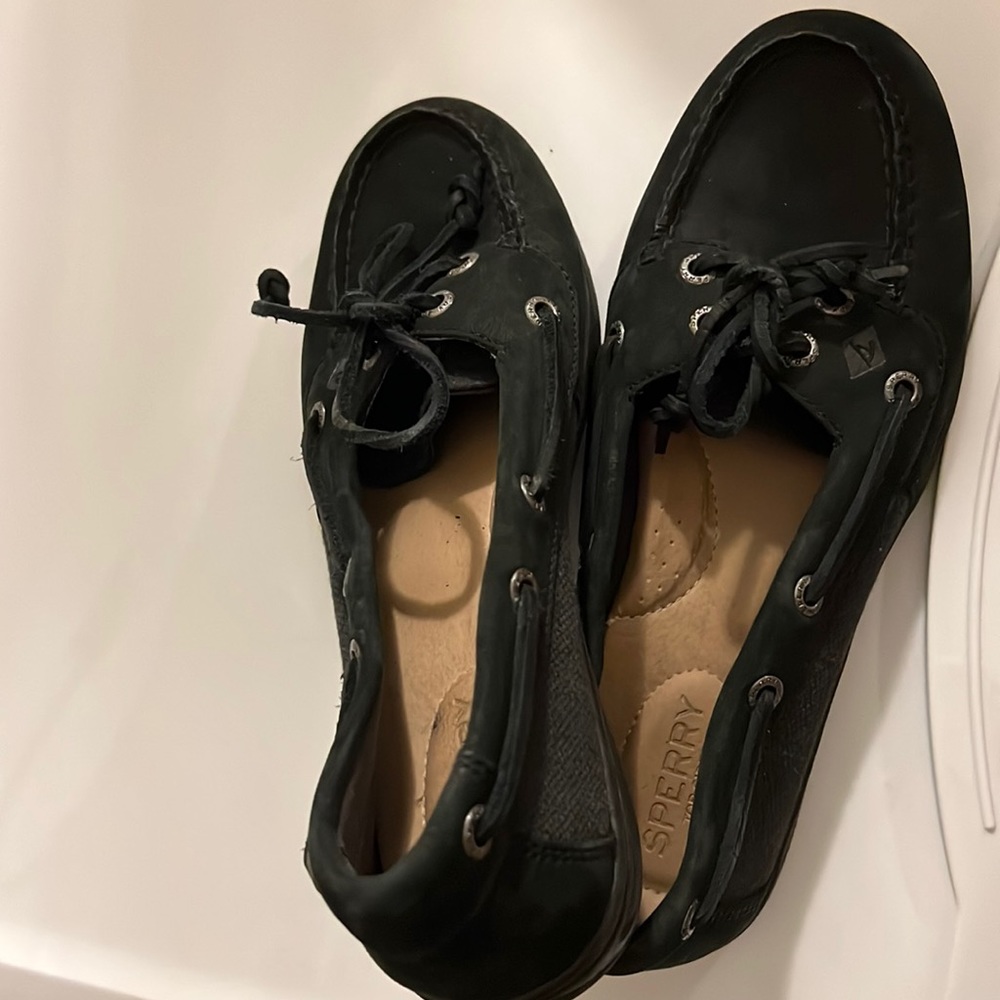 Preowned black woman Sperry shoes - Picture 2 of 5